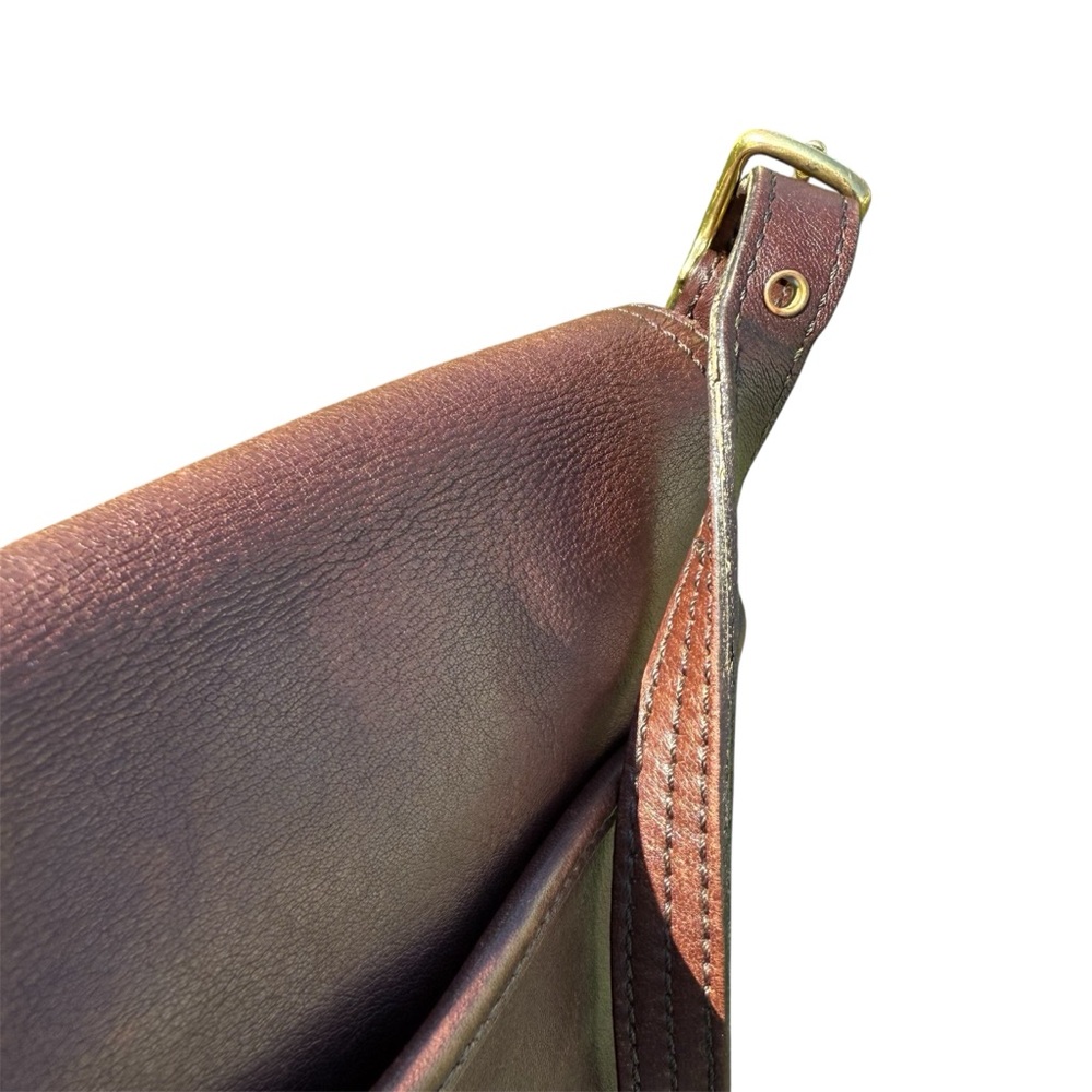 Legacy Monterey 9829 Mahogany Leather Flap Crossbody Costa Rica - Picture 9 of 17